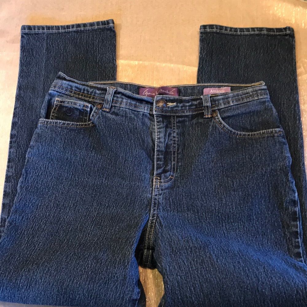 10p Vintage High Rise Mom
